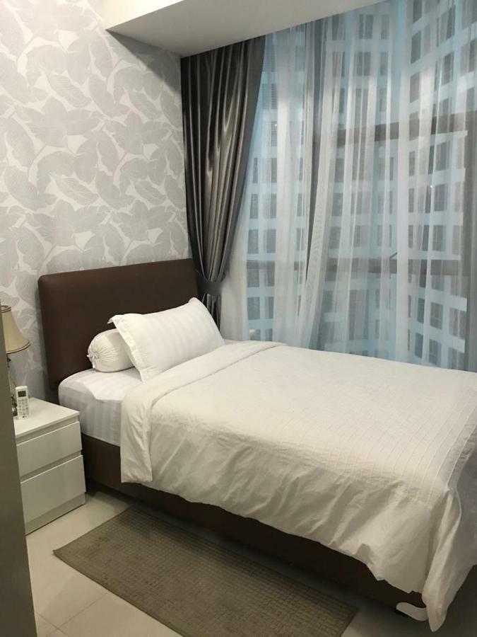 Luxury 2 Bedroom Condo At Casa Grande Residence - Kasablanka Mall Jakarta Exteriör bild